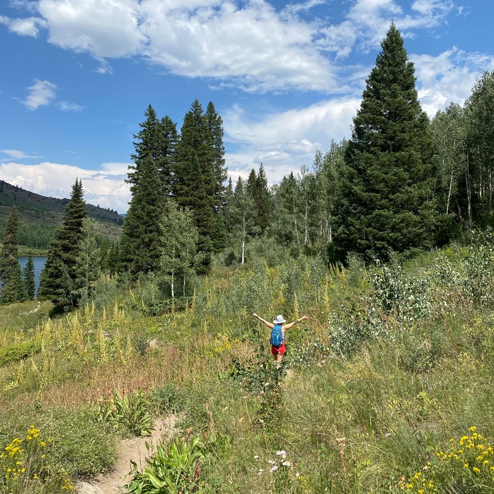 Meet your Posher, Karynn - i love the mountains, my family, my dog